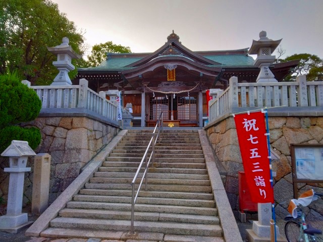 石屋神社